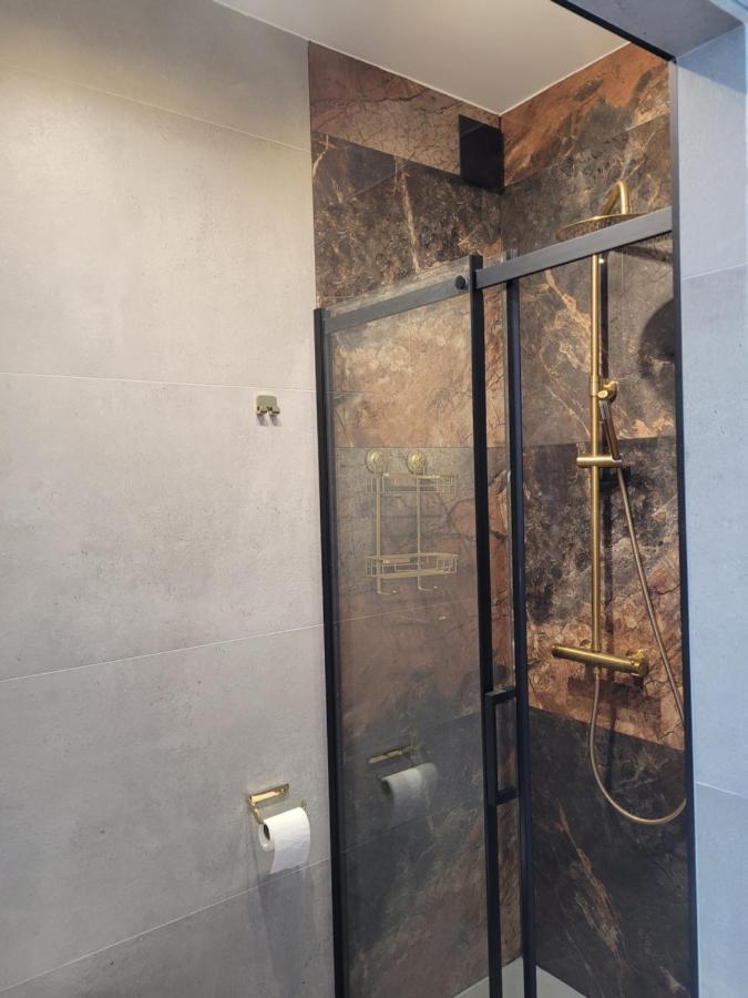Apartament Turystyczny Z Widokiem Na Jezioro คาร์จีโควี ภายนอก รูปภาพ